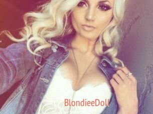 BlondieeDoll