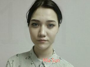 Mia_Sun