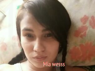 Mia_wesss