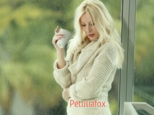 Petuliafox